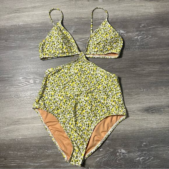 J. Crew Side-cutout one-piece swimsuit in Liberty® Eliza's Yellow fabric - Picture 6 of 10